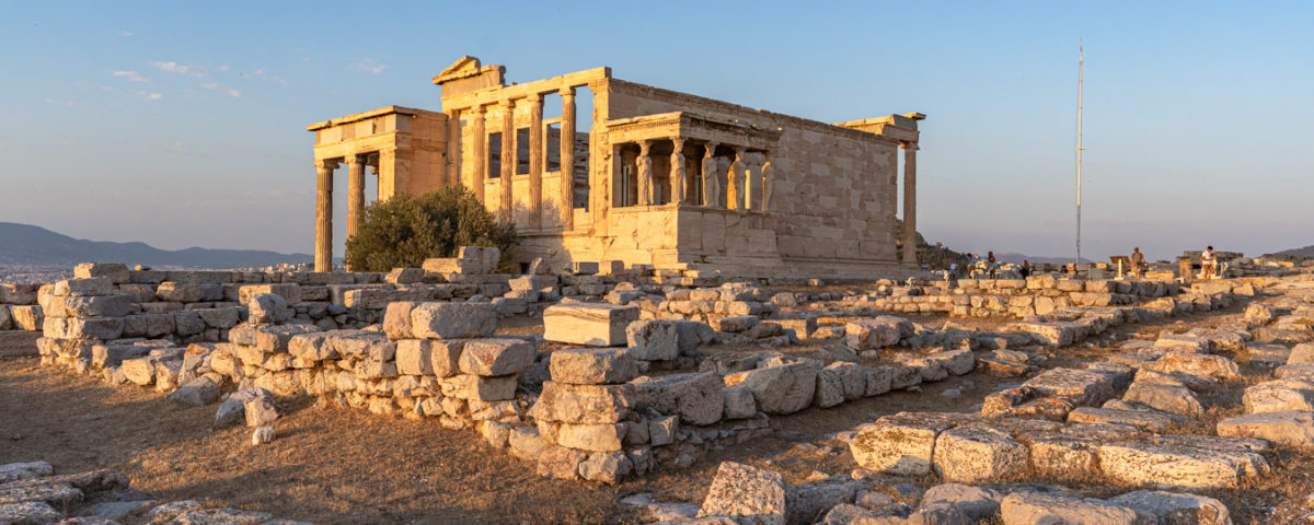 Qué hacer en tres días en Atenas - Templo de Afrodita en la Acrópolis - Patoneando blog de viajes